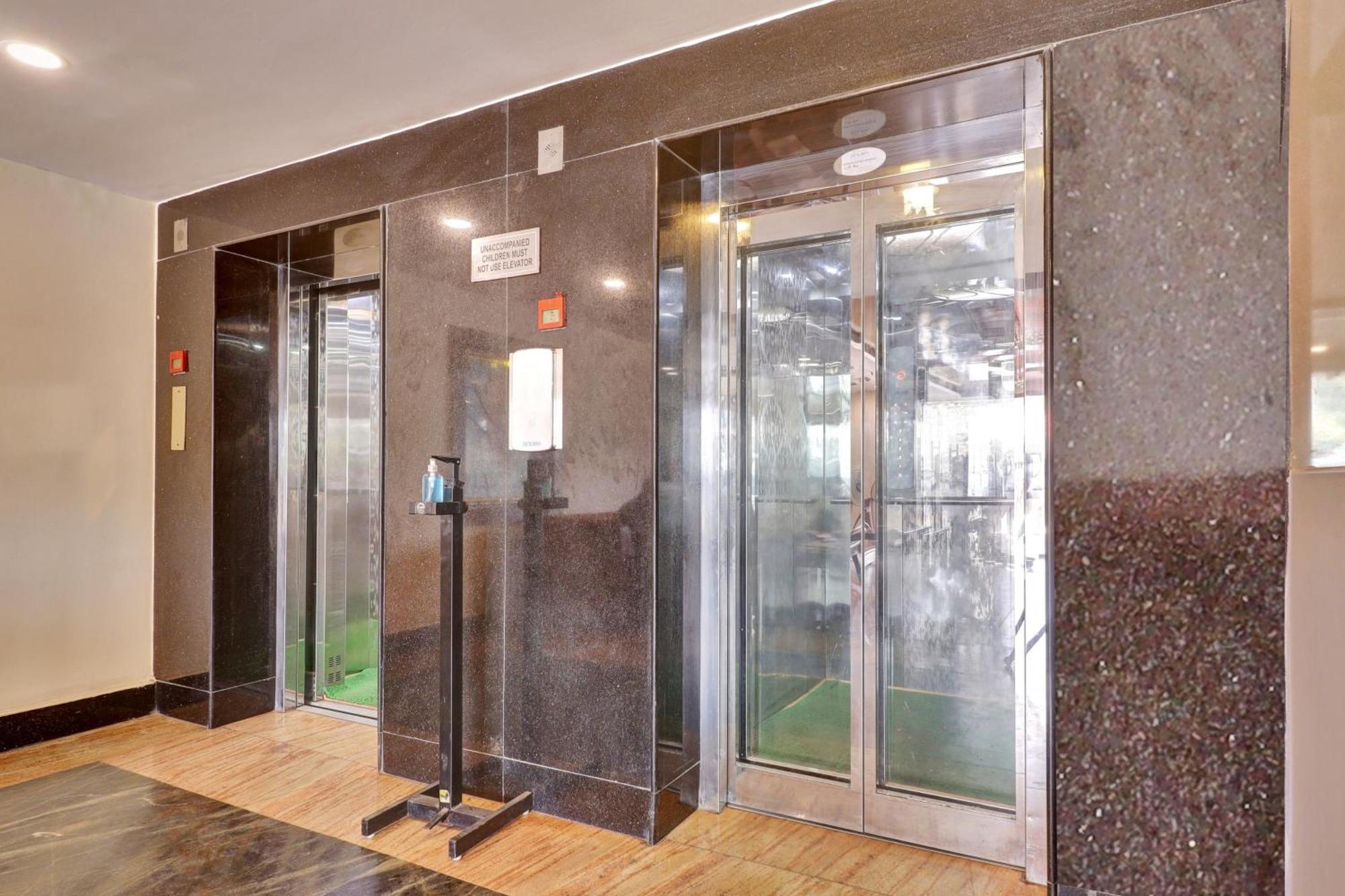 Udayee International Hotel Tirupati Exterior photo