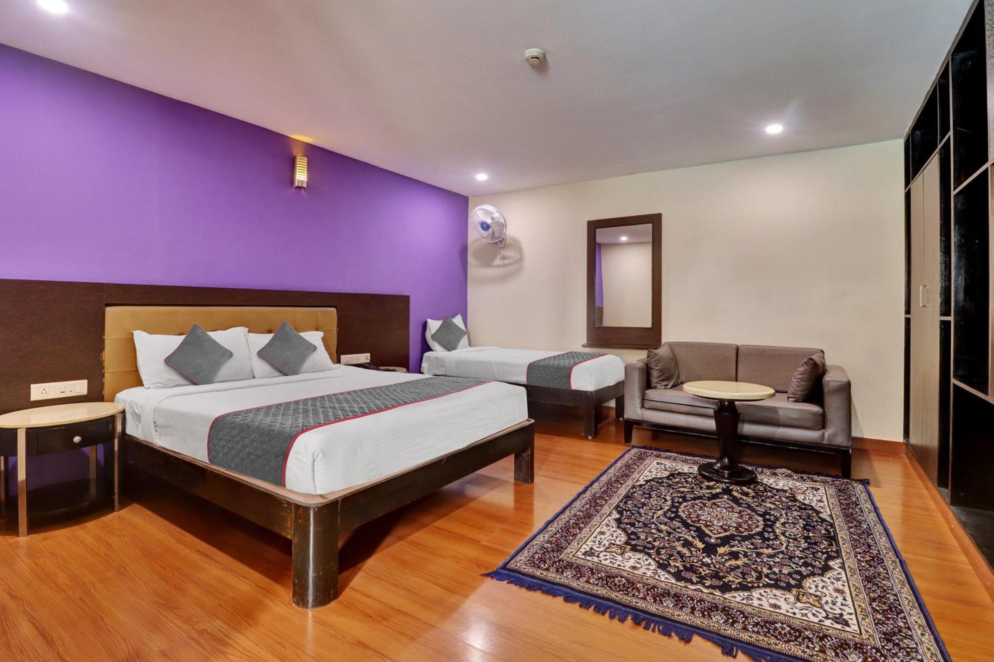 Udayee International Hotel Tirupati Exterior photo
